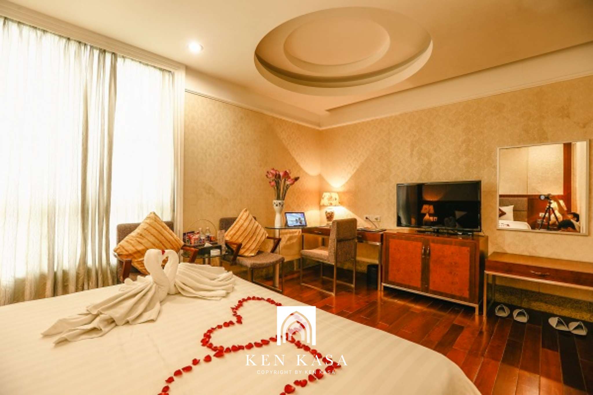 Thiết kế bên trong phòng ngủ tại The Vissai Ninh Bình Hotel